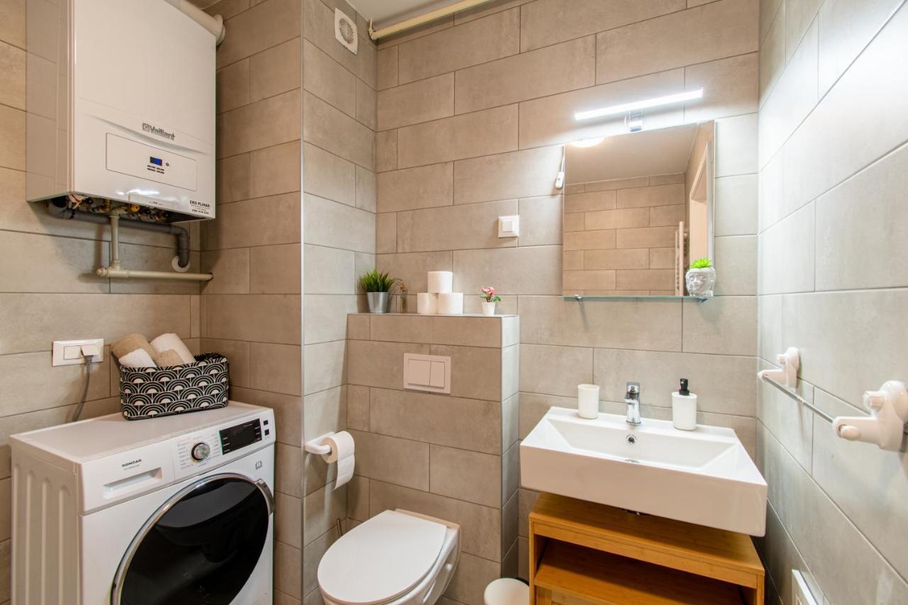 Flexible Selfcheckins 39 - Zagreb - Parking - New Apartment ภายนอก รูปภาพ
